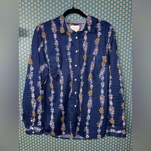 St John's Bay Women's XL Blue Floral Print Long Sleeve Button Shirt Navy